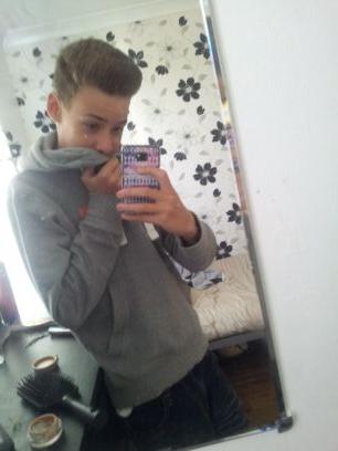 old account... new callumhall0700 ✌️✌️
