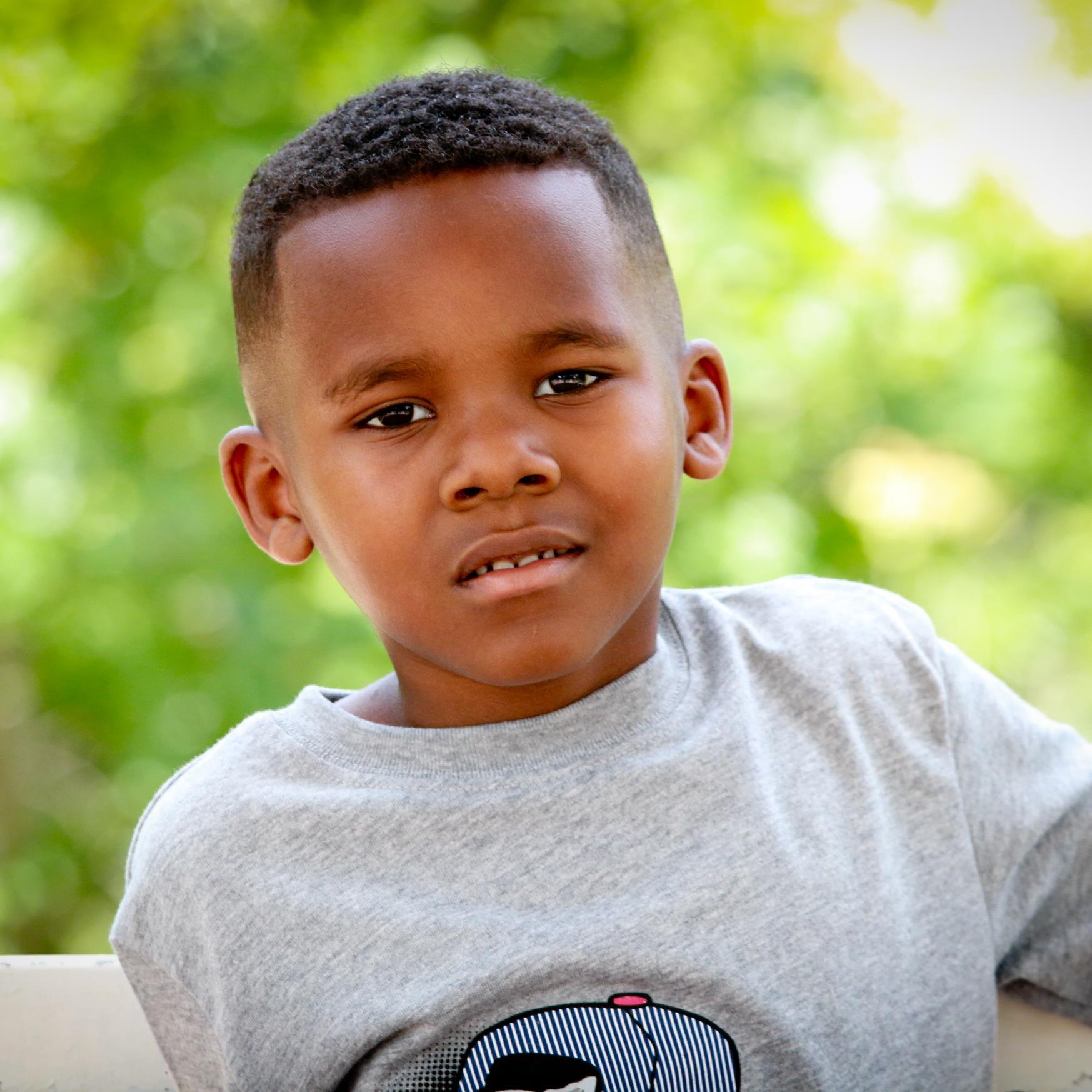 I am a Model Represented by Heyman Talent (South Central) and #TheNetwork.
https://t.co/xcsp0OdY8n … Video-http://t.co/szrkDlrq2S    follow me on fb http://fb.