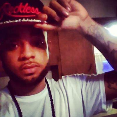 #runninwitthemoneyteam
#ificantkeepup
#donspeakup
#kinfolkdasquad