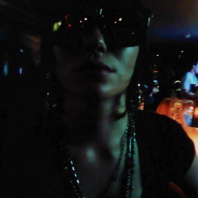 jaclynlucia's profile picture. i am fluffy redwood.