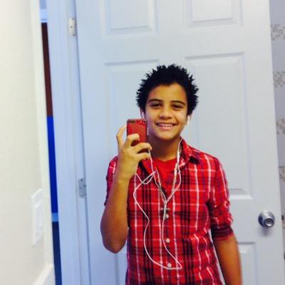 mendozabryan70's profile picture. if i follow u follow me back