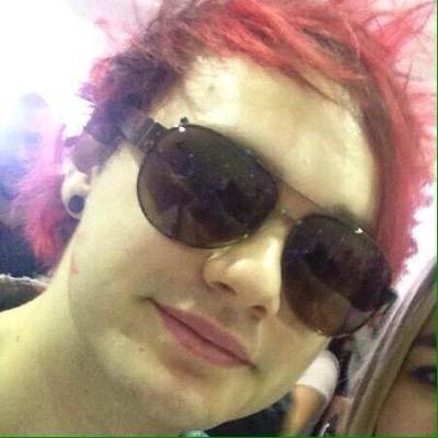 Hi, if i found you your fav can find too!! if you could, follow me on @CLIFFORDHIPSTER bc im close to my goal, ily