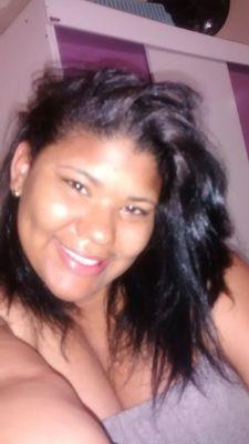 Sou legal,extrovertida , Presidente do Amor Real Salvador ,solteira,baiana, inteligente,Feliz enfim essa sou eu!! Vamo nessa,tudo nosso!