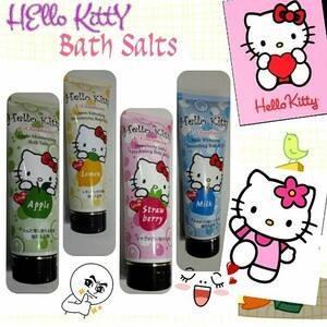 Jual aneka kosmetik, pelangsing, pemutih, penggemuk, cream wajah, dsb dengan harga murah..
Welcome reseller ;)
sms : 089639624902
