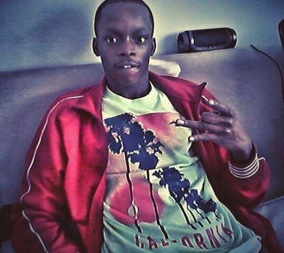 KINGDRE #5H/DMBMG ( Features nd Booking 
5h.kingdre@gmail.com Serious Inquires Only) IG:@finnessefamilia Reverbnation @DreMulaa$$