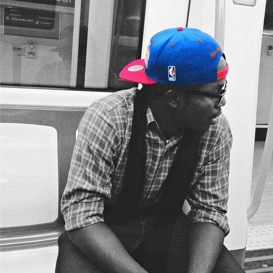 smilemaker_18's profile picture. No hables, actúa. No digas, demuestra. No prometas, simplemente sorprende. :)