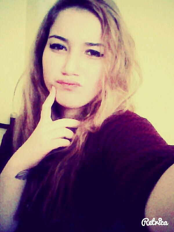 OznurBudayoglu2's profile picture. Fenerbahçeemm olsun yeter . Hip hop ve basketbol aşktır 33.