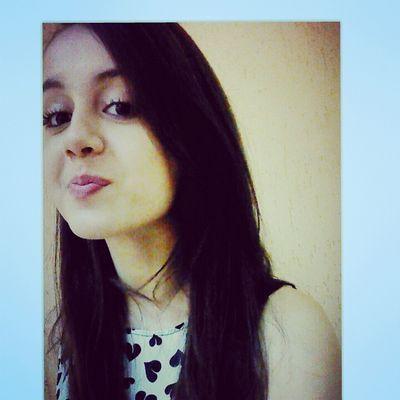 Pensar demais estraga,entao nao pense,apenas seja feliz.♡♥
