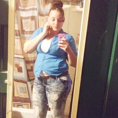 independent women dnt need #team lightskin follow me !! r.i.p tae will,money marcus n josh