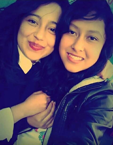 DaniellaDgcs's profile picture. Amo amis bff soy divertida me rio de cualkier tontería jaja y amo la electrónica askhjfs y amo los gatps negros