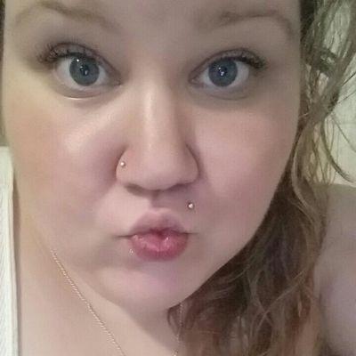 AmyLynnex3's profile picture. 