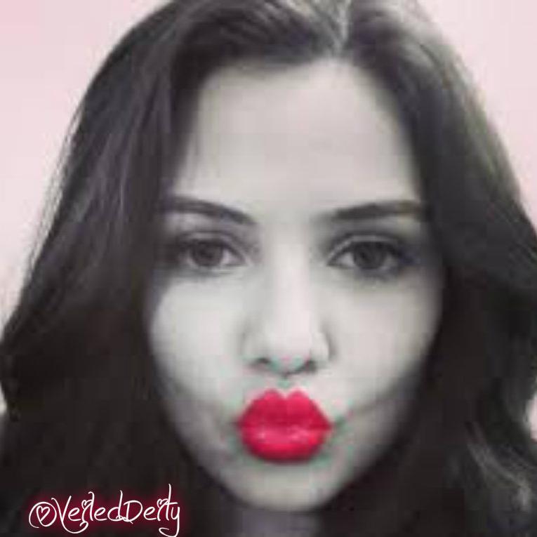 VeiledDeity's profile picture. Names Vasilisa, but please call me Lissa. Physical Invisibility is just one of my many alluring talents.. [winks] #CV