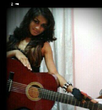 I'm a Guitarist & Vocalist and live in Suriname. I'm inspired by Black Veil Brides, Like A Storm, Paramore, The Pretty Reckless and lots of other amazing bands♡