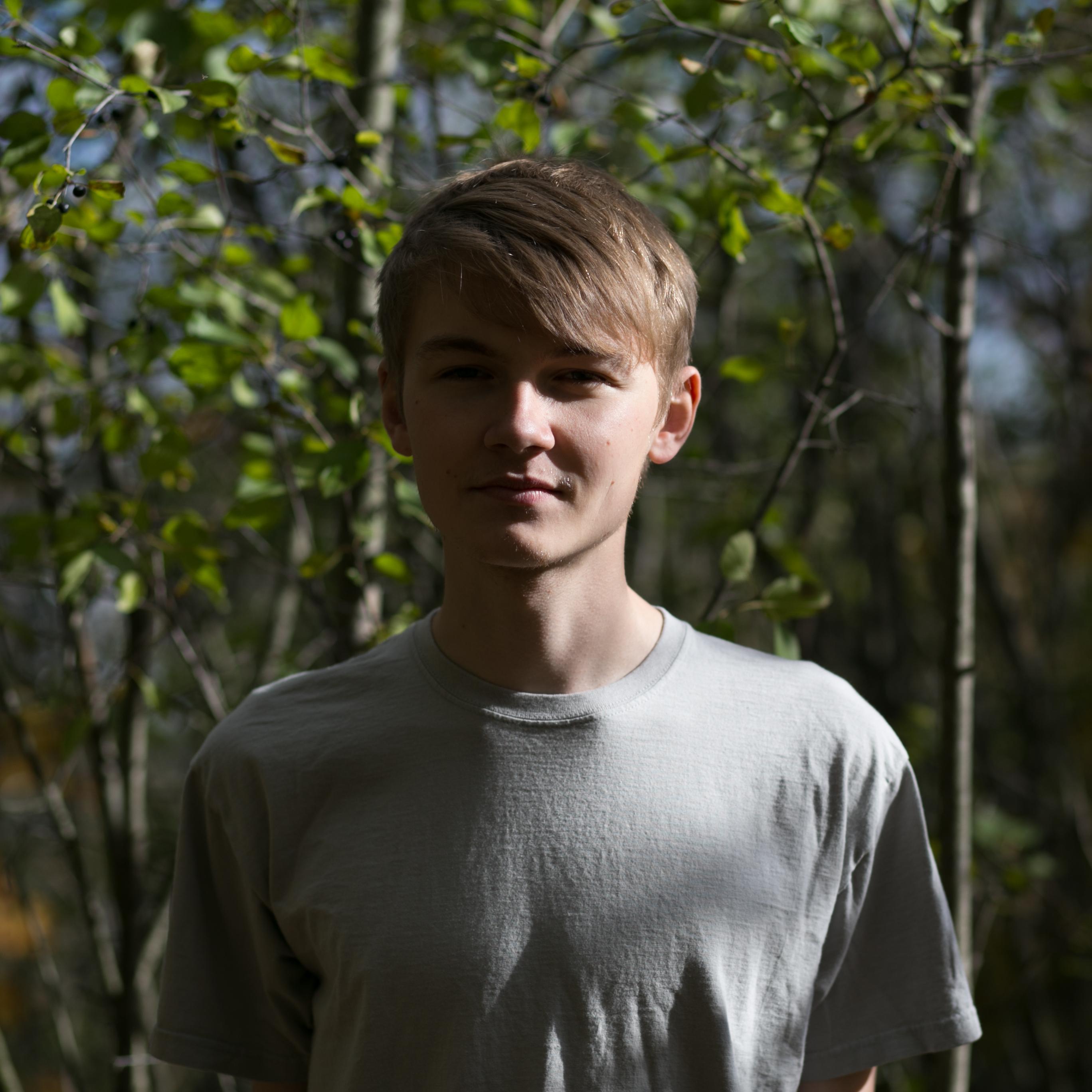 Ambient producer & biochemistry graduate