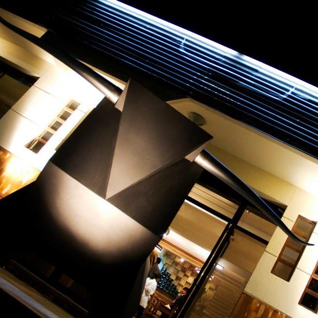 Restaurante de asados Gourmet, contamos con los mejores cortes importados, guarniciones que desafían lo tradicional y un servicio excepcional!