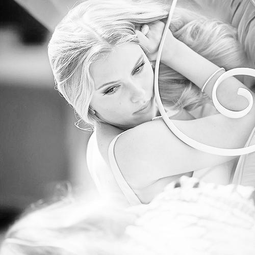 «Primera esposa de Adan.»｛For angels to fly, to fly, to fly for angels to die｝«Soy la verdadera madre de Jhonathan»