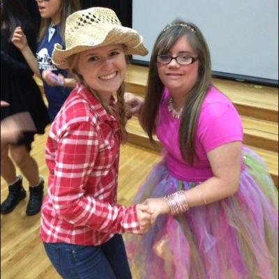 Special Camp for Special Kids provides a revolutionary day camp for youth with disabilities in one-to-one peer relationships with volunteer counselors.