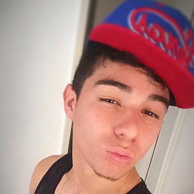 Insta : Viimanoel '
