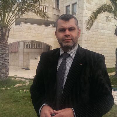 salahrantisi's profile picture. ‏مدير صحه خان يونس
غزه