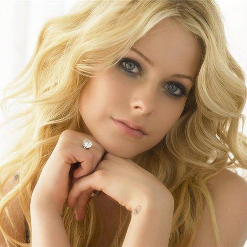 SZucchetto's profile picture. #FF #AutoFollowback #F4F