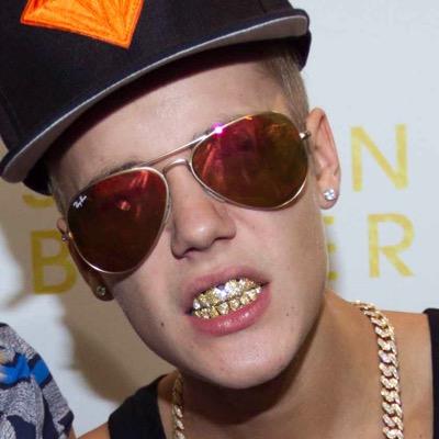JUSTIN BIEBER !?!?!?! 
c/ 2019
can't get with that