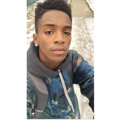 Davidnotkenny's profile picture. 