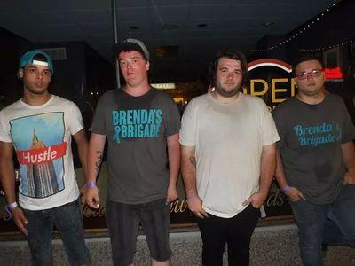 Follow us! @jgreengriffs @maikaknows @jimmyg42094
@jonboy7280
We are a metalcore/post-hardcore band 

Follows us and tell your friends