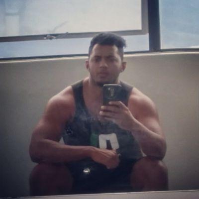 Personal Trainer @metamorphasize. All black,Crusaders & Arsenal supporter/ @Naeema_Scarlet☺/ IG: haamidkatalau7 #fitness#rugby #7 #Skw #PT