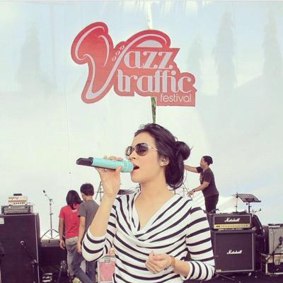 Your @Raisa6690 From Batam. Always Support and Love @Raisa6690 .