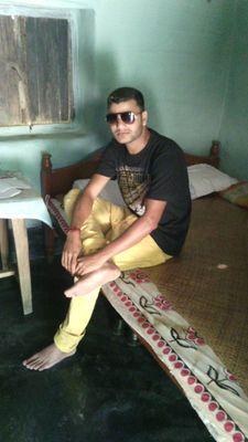 7a647b63210e453's profile picture. L love My India