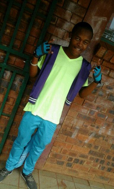 Youngfabs33's profile picture. 