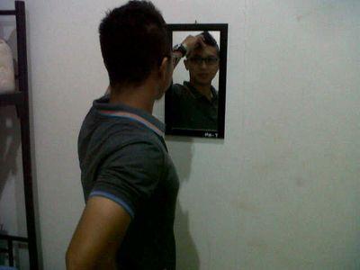 @Mechwheel87 . . Lelaki Biasa,Penuh Dosa, Belajar Sunnah--Football Player,Fitness,Swimmer,Runner,Executor.