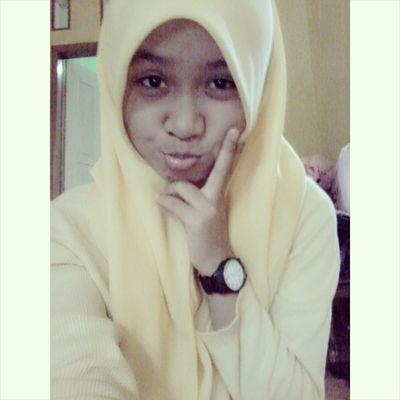 nenihastutii's profile picture. 