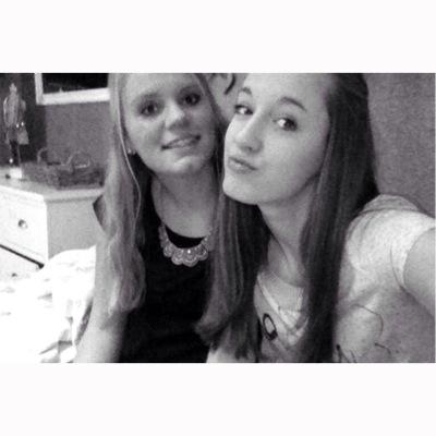 ik hou van jou m'n  lieve vriendinnetje -xxx- @xkusjoy ! ♥
