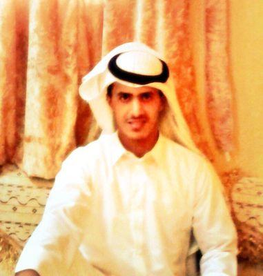 ‏‏ولازالت(البل)مع صناديدالرجال 
شرق وغرب وجنوب وبالشمال
على غلاهاالقيد من فوقه عقال
ذخرلحكّام دول واعيانها ....