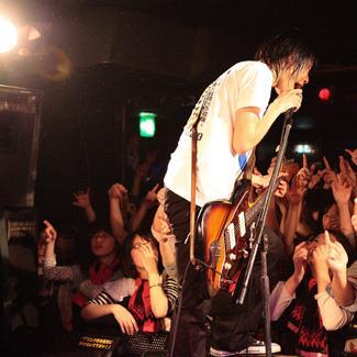邦ロック！特にバクホン.ランク.藍坊主.afocなどが好きです。