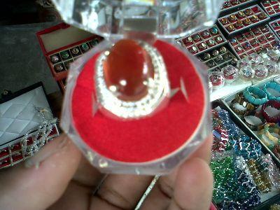 pusat penjualan batu akik & gelang batu
