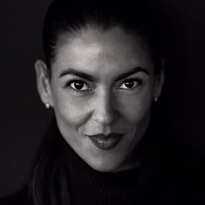 FOTÓGRAFA. cine y TV.  Diseñadora de soluciones.