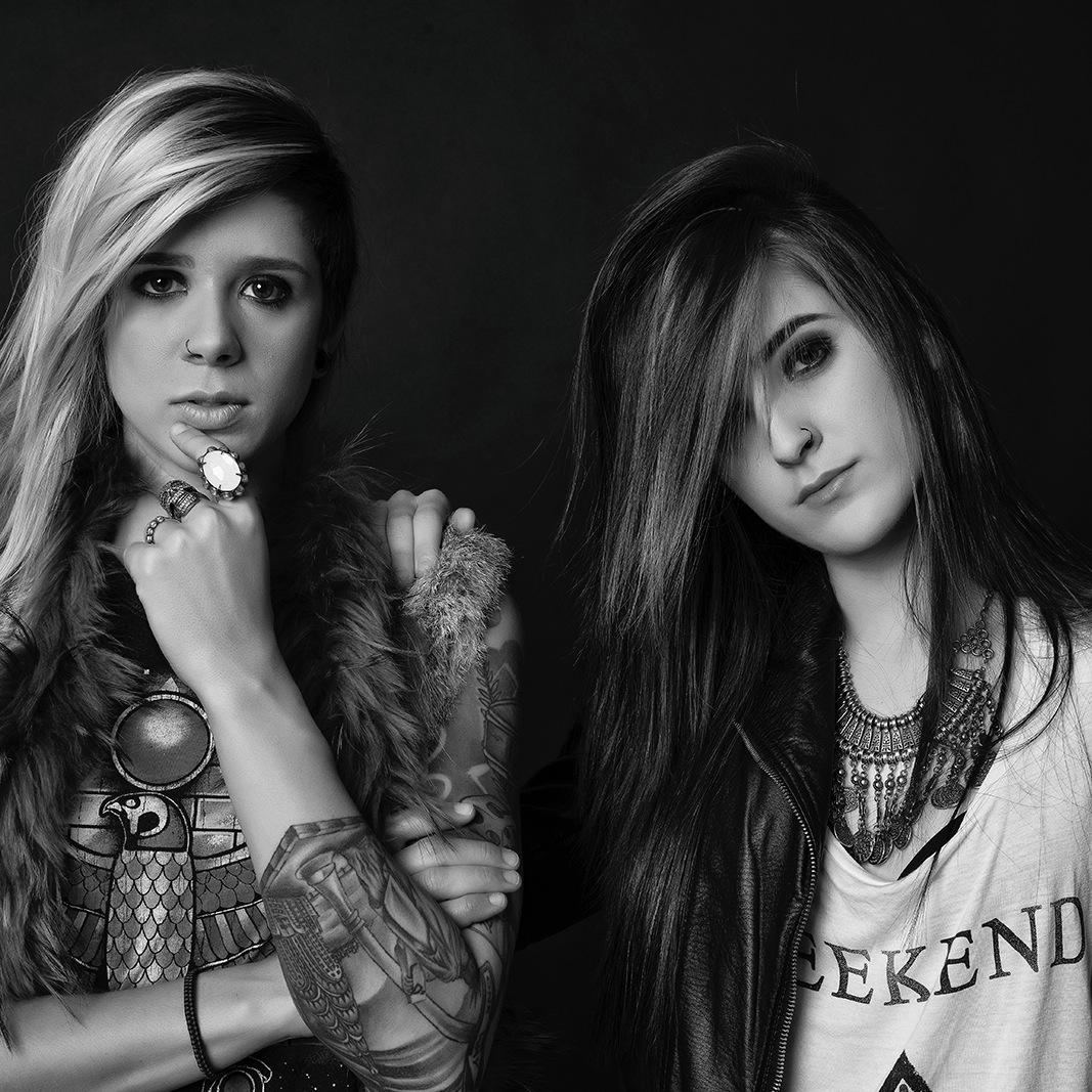 Baixe no iTunes 'Agora', o EP de estreia da @BandaTheLadies -http://t.co/X6iJ2cm6Yd