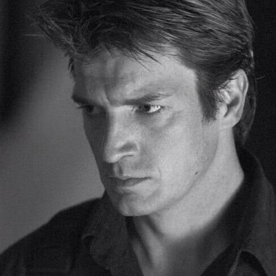 I am the handsome Richard Castle. My inspiration is Katherine Beckett and she drives me crazy!