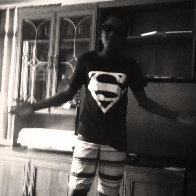 AweSoMe Hockey PlaYer@#%**And Living mY life oN Top...