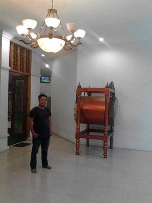 67e97d1ff87d457's profile picture. putra suhamda