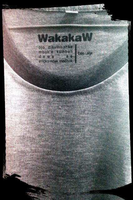 The Official Twitter Account Of WakakaW || Since 2014 || T-shirt IX-F || @famous_ix || #wakakaw