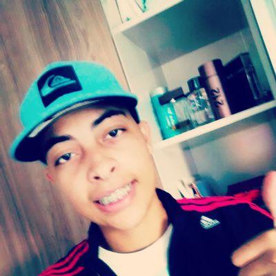 Eu quero calma na alma pra poder viver a vida.*