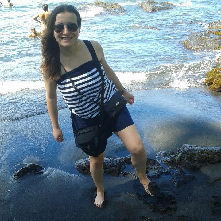 Enthusiastic and in love with the world. Traveling and discovering new places is my passion.