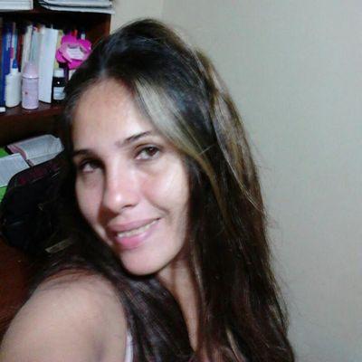 a linha do horizonte me distraí
Renato Russo