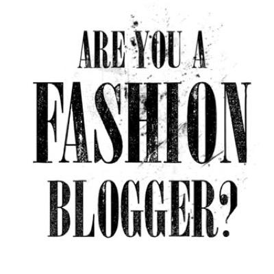¿Eres blogger? ¿O simplemente te gusta la moda? Si te encuentras en la comunidad de Alicante ¡siguenos! ¡Este será tu punto de encuentro!