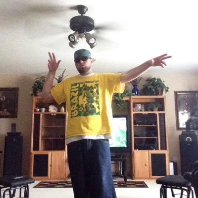 mistamistafier's profile picture. ..........