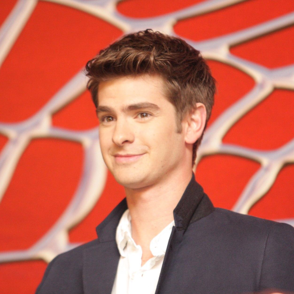 WE MUST #SupportAndrew
RT FAV AND FOLLOW
WE HAVE TO MAKE OURSELVES HEARD, ANDREW IS THE BEST SPIDEY!!!!!!