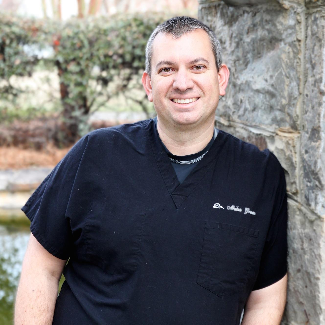 Offering a natural approach to treating health conditions using an integrative approach with functional medicine, nutritional therapy and brain based therapies.